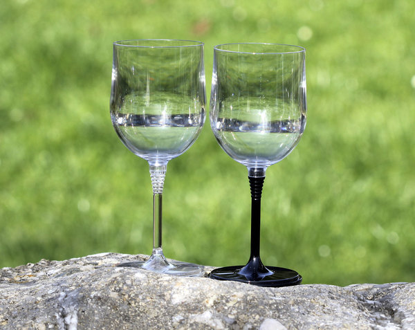 BasicNature Outdoor 'Weinglas' - schwarz 340 ml